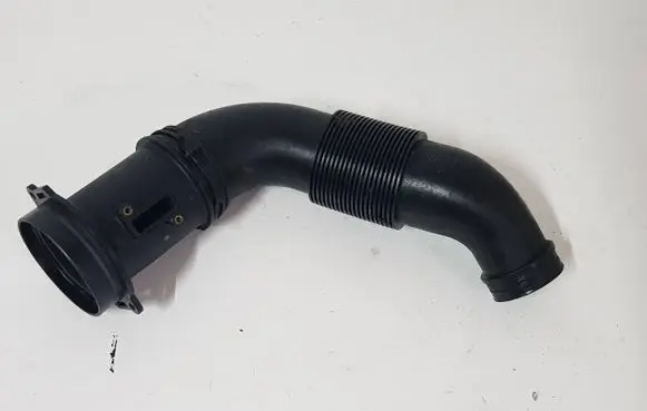 Audi Q7 4L Air intake hose/pipe 7L6129627F