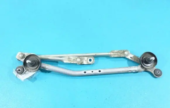 Front wiper linkage