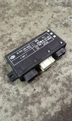 BMW 5 E39 Door control unit/module 61356904247 12037310