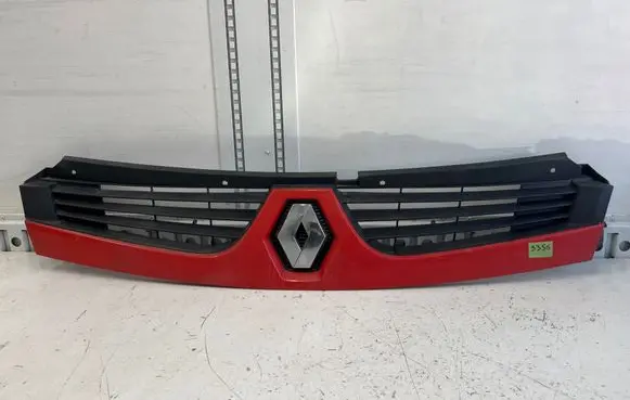 Renault Master II Front grill 8200426365
