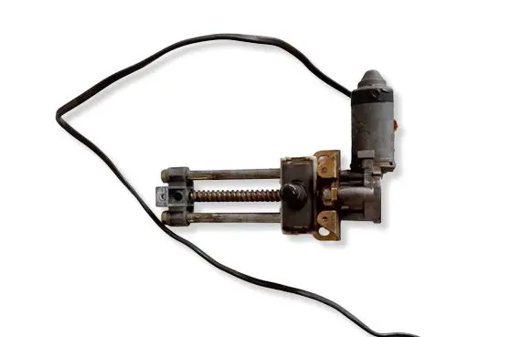 Ford Fiesta Front door window regulator motor 89GB14553AA
