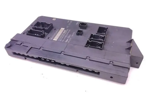 Mercedes-Benz Sprinter W906 Comfort/convenience module A9069003402 A9069024301 A9069014400
