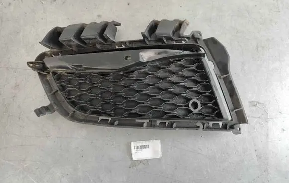 Jaguar XF X260 Front fog light trim/grill T2H11345