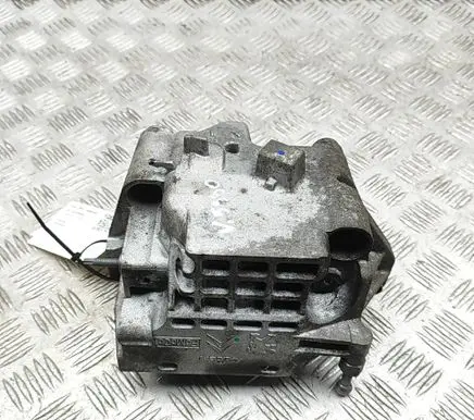 Opel Vivaro Fuel filter 9831640480