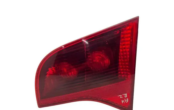 Audi A4 S4 B7 8E 8H Tailgate rear/tail lights 8E9945094 484502 ULO749002