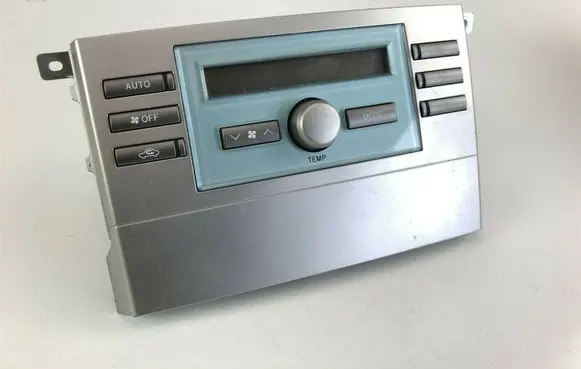 Toyota Corolla Verso AR10 Climate control unit 559000F020 H2490