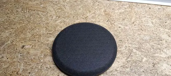Volkswagen New Beetle Front door speaker cover trim 1119000