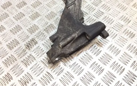 Volkswagen Crafter Engine mounting bracket 03L199307A