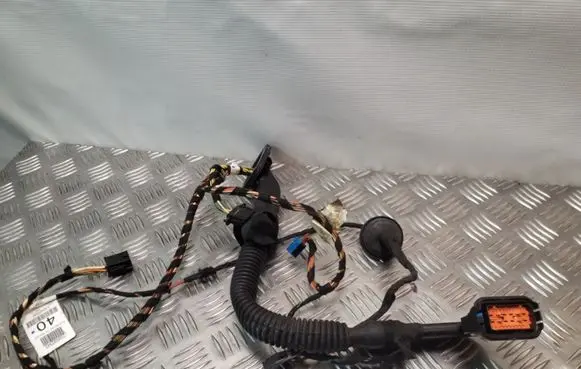 Mercedes-Benz ML W164 Rear door wiring loom A1644407110