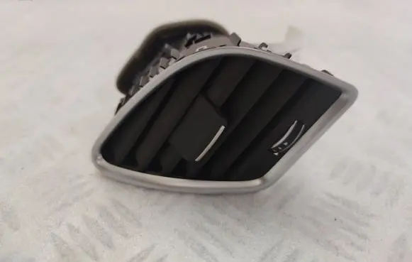 Audi A5 Sportback 8TA Dashboard side air vent grill/cover trim 8T1820902G