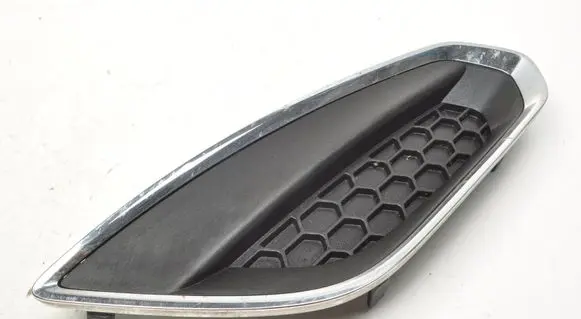 Volvo S60 Front bumper lower grill 31294134