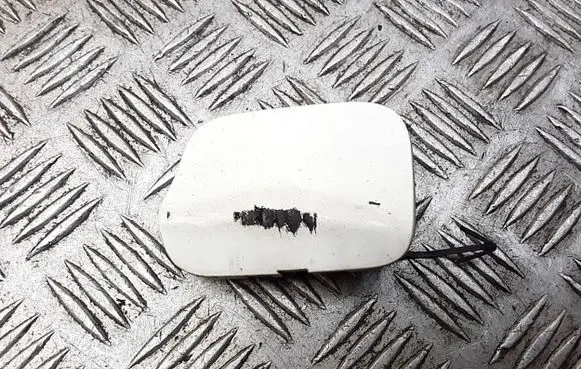 Nissan Juke I F15 Front tow hook cap/cover 622a01ka0a