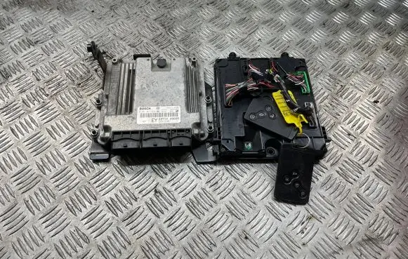 Audi A4 S4 B9 Engine control unit/module 237100966R 284B12127R