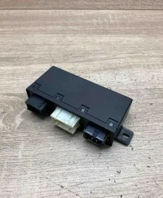 BMW 5 E39 Door control unit/module 8366529 05071730