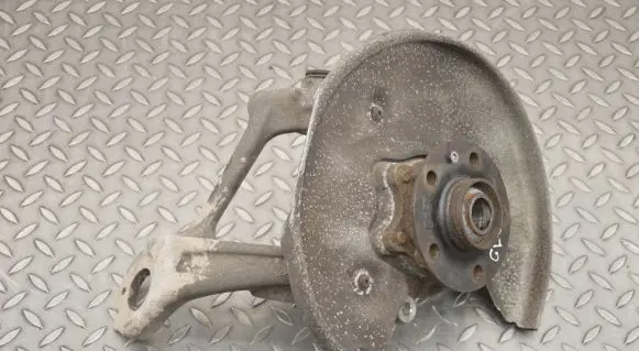 Audi A7 S7 4G Rear wheel hub 8R0505436C
