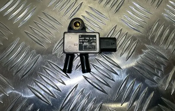 Mercedes-Benz C W205 Exhaust gas pressure sensor A6429050400