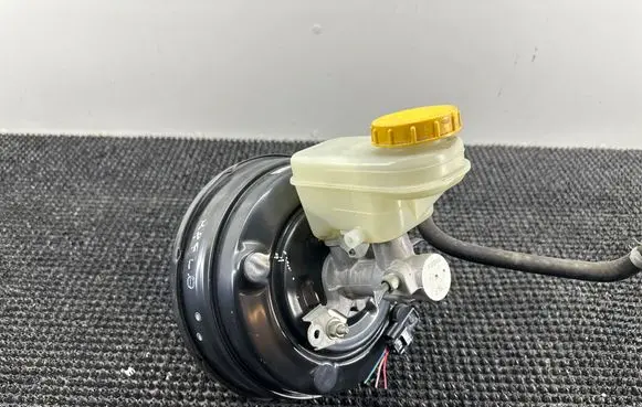 Subaru Impreza IV Brake booster 27JG215T