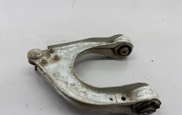 Mercedes-Benz CLS C219 Front upper control arm/wishbone 