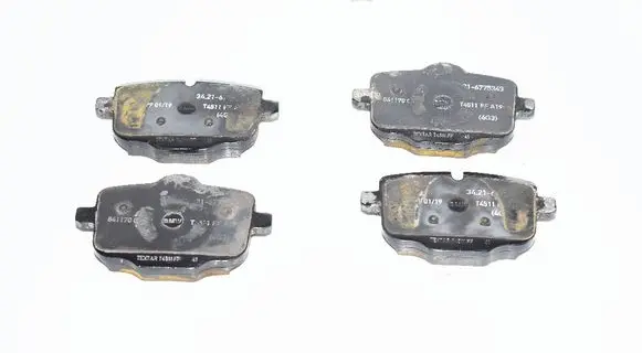 BMW 5 F10 F11 Brake pads (rear) 6775343