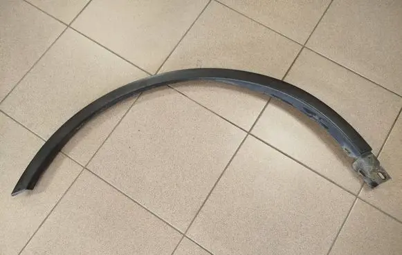 Subaru B9 Tribeca Front arch trim 91112XA01A