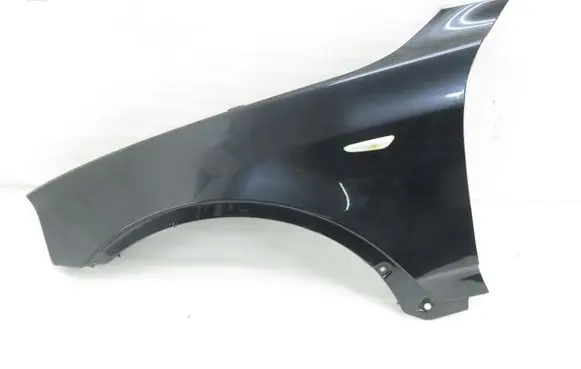 BMW X3 E83 Fender 