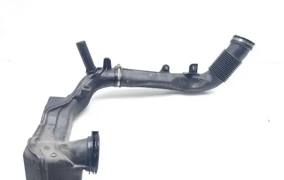 Volvo V40 Intercooler hose/pipe 31338661 31370135
