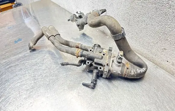 Opel Astra H Thermostat/thermostat housing 55353311
