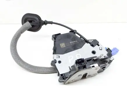 Renault Captur II Front door lock 805020417R
