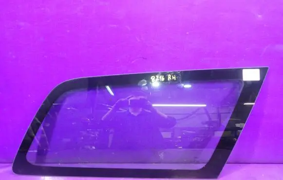 Ford Focus Rear side window