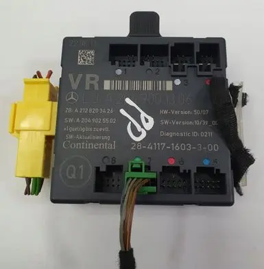 Mercedes-Benz C W204 Door control unit/module A2049001306