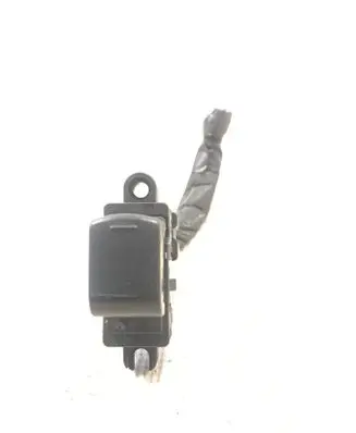 Nissan Qashqai Electric window control switch