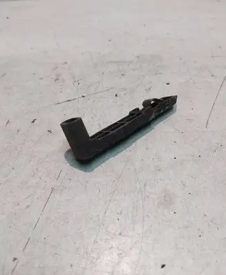 Volvo XC60 Headlight/headlamp mounting bracket 30763155 89075546