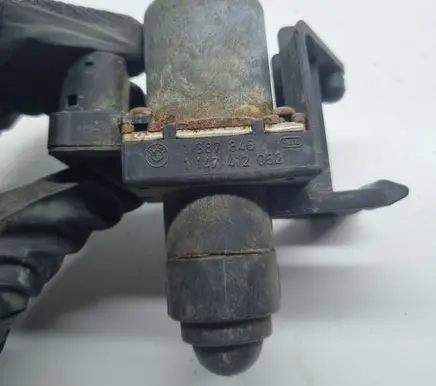 BMW 3 E36 Coolant heater control valve 1387846 1147412052