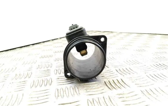 Dacia Duster Mass air flow meter 8200682558 5WK97021 8200702517