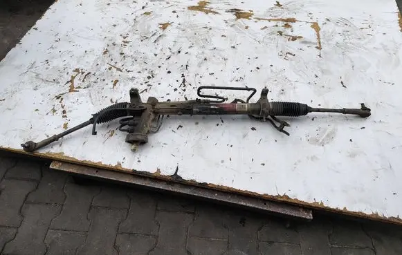 Volkswagen Caddy Steering rack 