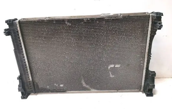 Mercedes-Benz GLK (X204) Coolant radiator A2045001203
