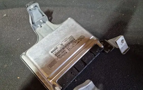 Toyota Yaris Engine control unit/module 8966152891