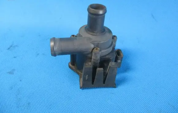 Audi A4 S4 B8 8K Electric auxiliary coolant/water pump 8K0965561A 0892156 701713160