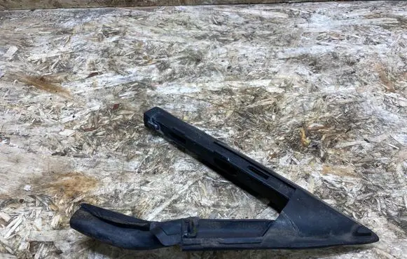 Mercedes-Benz SL R230 Rubber seal front coupe door 2307270630