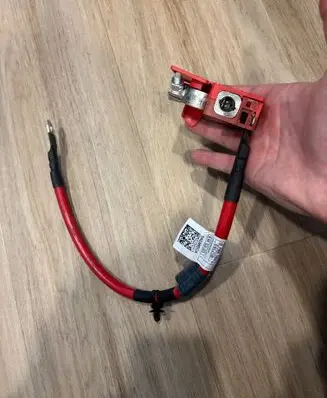 BMW 3 G20 G21 Positive cable (battery) 8796155 10304410 8796154