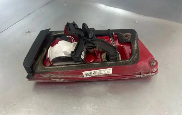 Audi A6 S6 C7 4G Tailgate rear/tail lights 4G9945093B 608701