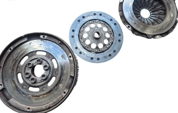 Audi A4 S4 B5 8D Clutch set kit 038141031L