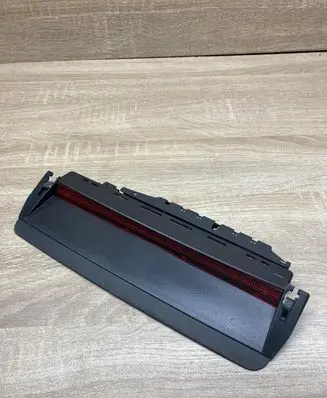 Volkswagen PASSAT B6 Third/center stoplight 3C8945087B