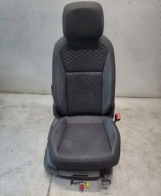 Volkswagen Tiguan Front passenger seat 