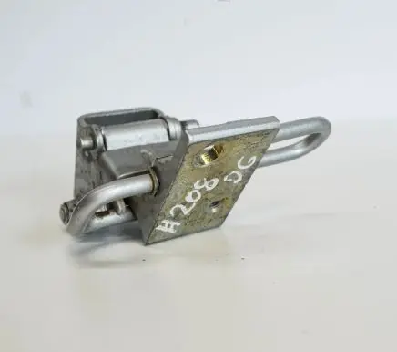 Audi Q7 4L Rear door upper hinge 4L0833412A