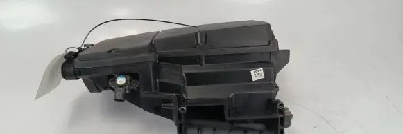Mercedes-Benz C W203 Air filter box A2710900901