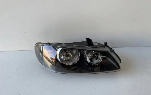 Nissan Almera N16 Headlight/headlamp 10016391