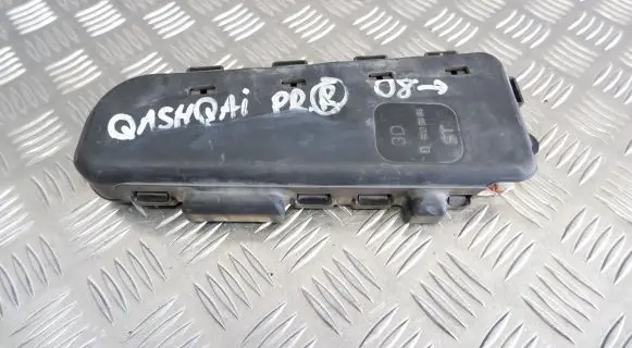 Nissan Qashqai+2 Seat airbag