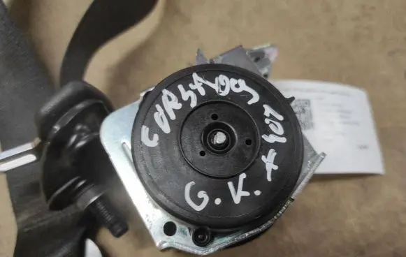 Opel Corsa D Rear seatbelt 609160500A 13251319 13251318