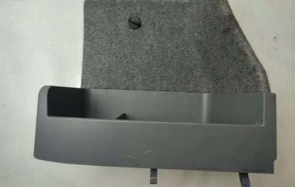 BMW 3 E90 E91 Trunk/boot lower side trim panel 7070520